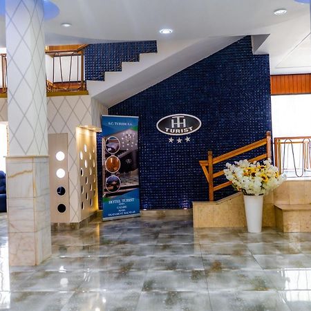 Hotel Turist Pucioasa 외부 사진