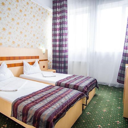 Hotel Turist Pucioasa 외부 사진