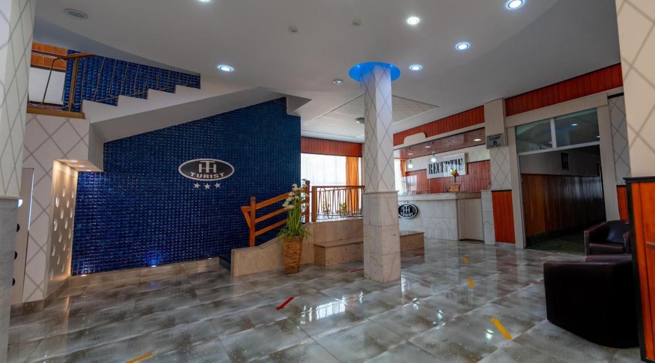 Hotel Turist Pucioasa 외부 사진