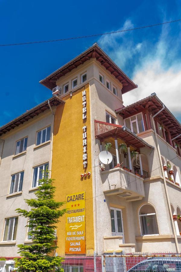 Hotel Turist Pucioasa 외부 사진