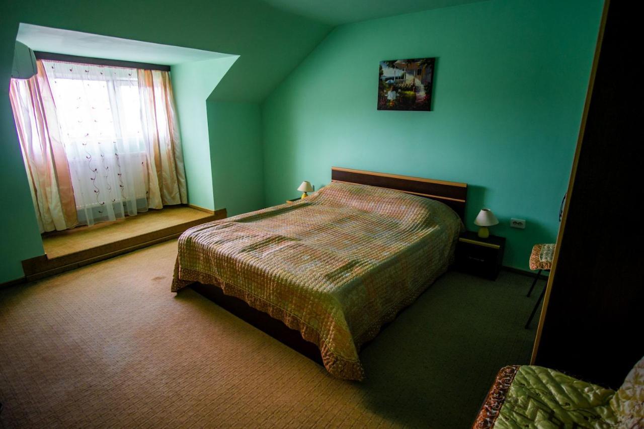 Hotel Turist Pucioasa 외부 사진