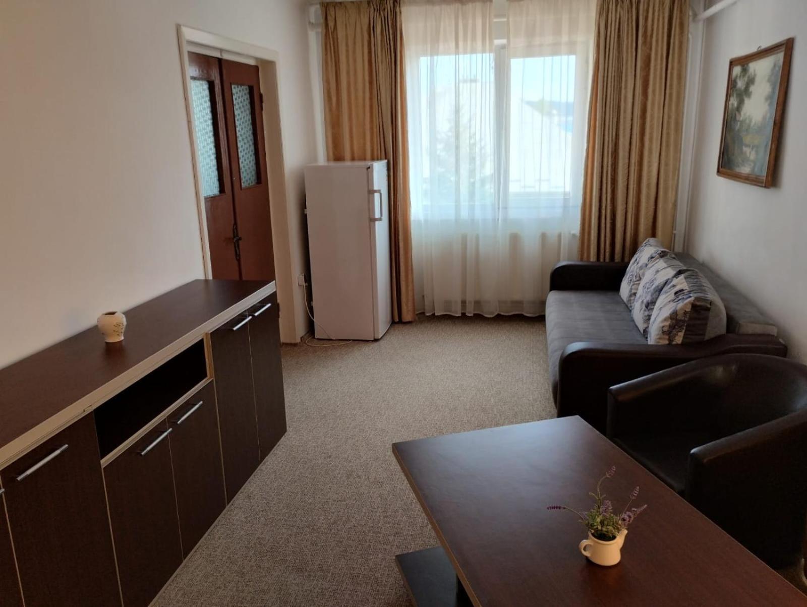 Hotel Turist Pucioasa 외부 사진